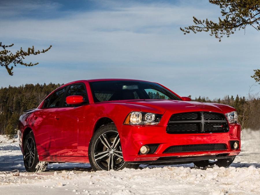  Dodge Charger AWD Sport 2013 года  (фото 48 из 50)
